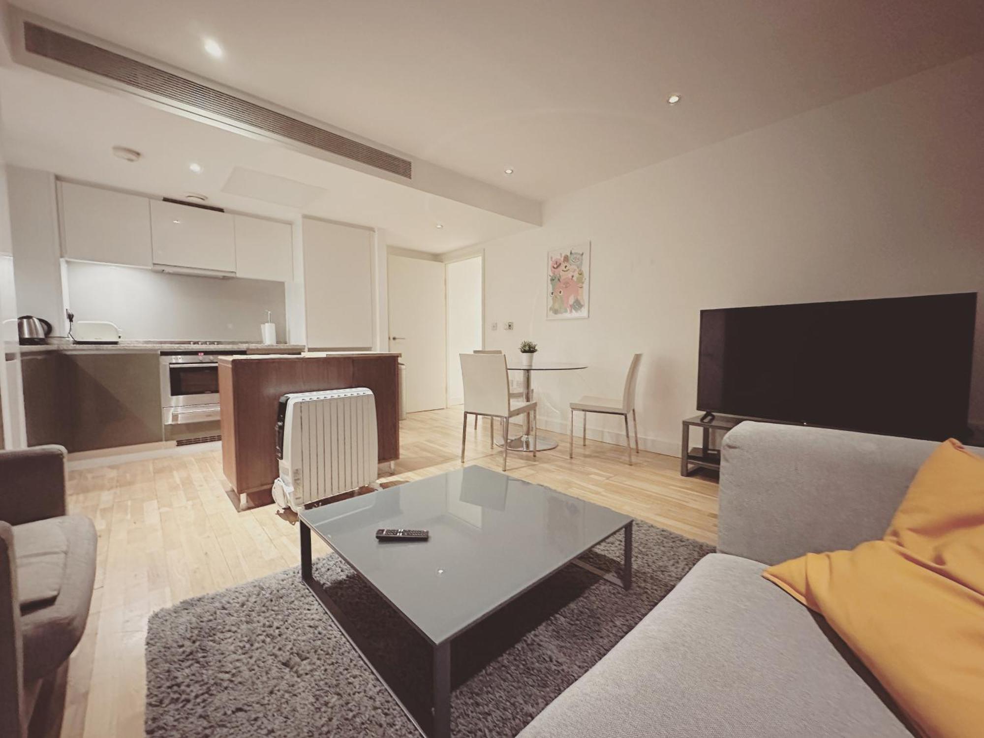 Modern 1 Bed Apartment At Heart Of Canary Wharf London Exterior photo